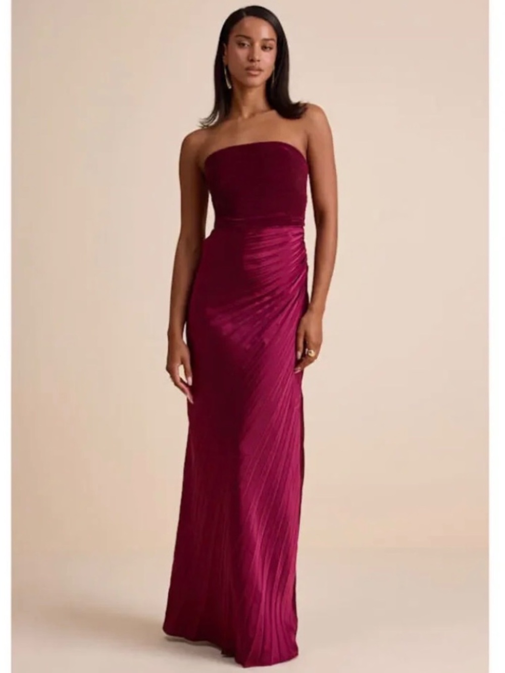 NWOT Lulus Nyrah Berry Red Satin Pleated Strapless Maxi Dress M